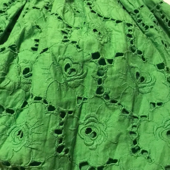Strapless green mini-dress w/ cute floral pattern! - Picture 4 of 4